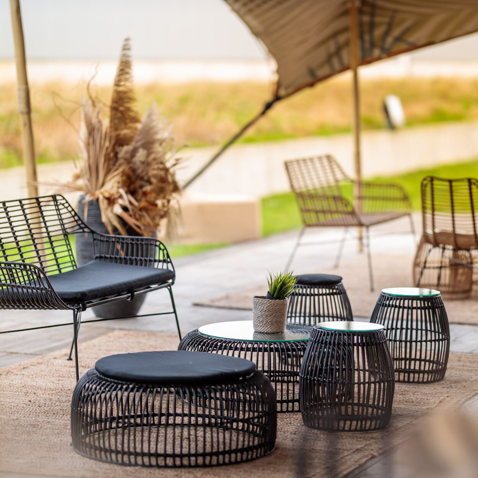 Palm Stacking Side Table - Black